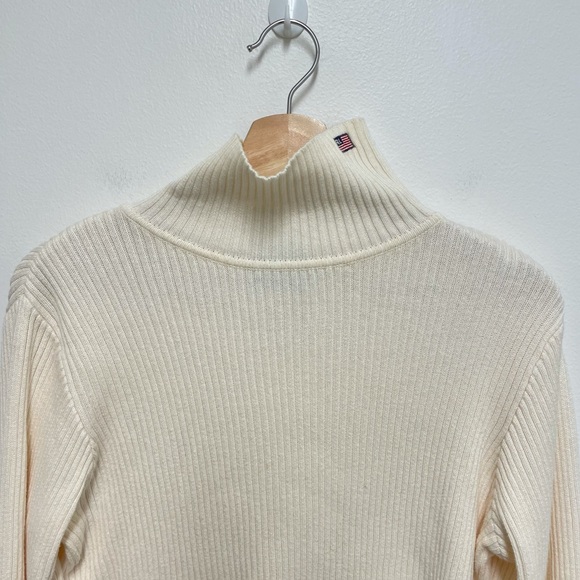 Ralph Lauren Ribbed Turtleneck Black Label Sweater - Picture 3 of 5